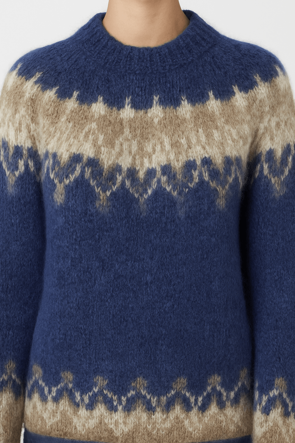 Loretta | Larra Knit Sweater - Round Neck - Soft Knit Fabric - Relaxed Fit for Fall/Winter