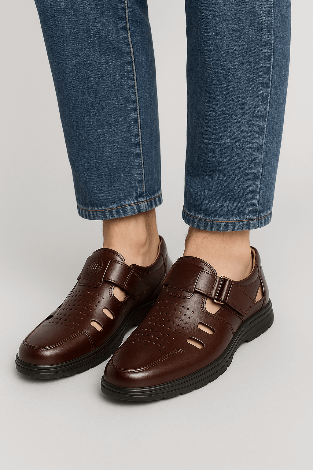 Kai | Men's Sandals – Closed Toe Leather – Breathable Cut-Out Design & Adjustable Buckle Strap