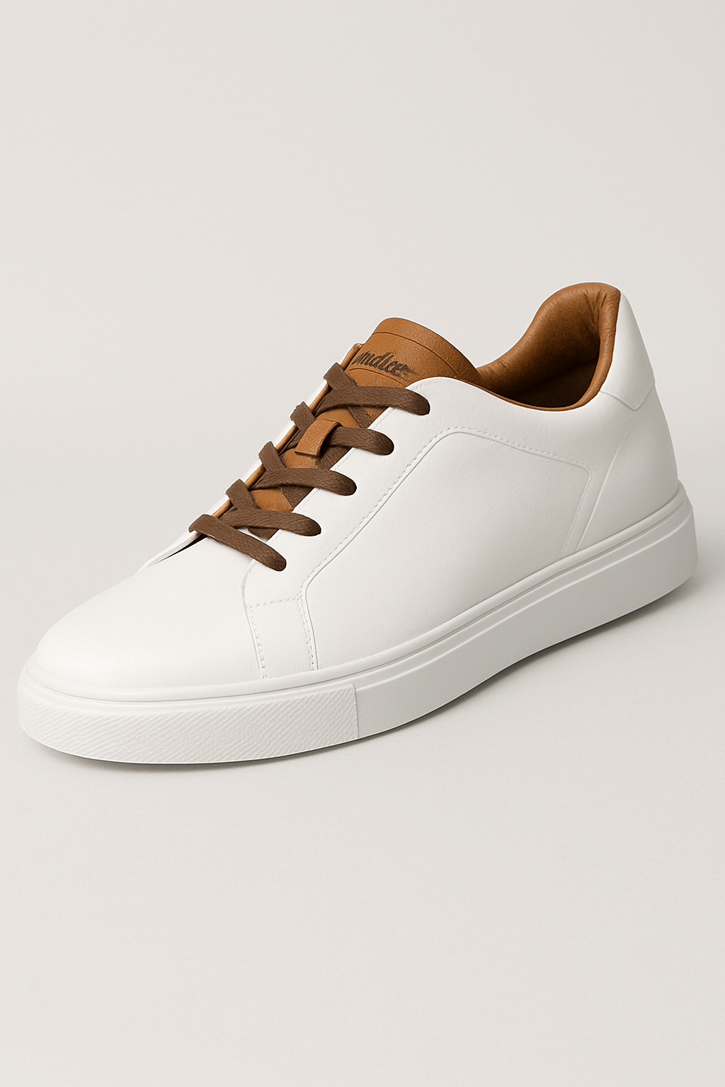 Theo | Men’s Leather Sneakers - Timeless Classic Style - Cushioned Sole - Lace-Up Design